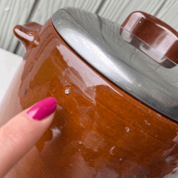 VTG West Bend Brown Glazed Pot Canister Chrome Lid 8.5” Mid Century - Picture 13 of 13